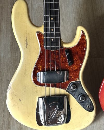 1960 Fender Jazz Bass Stack Knob