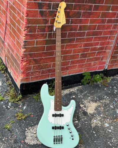 1998 Trace Elliot T-Bass 4-String Bass