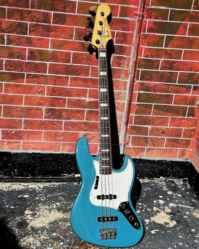 1980 Fender Jazz Bass International Color