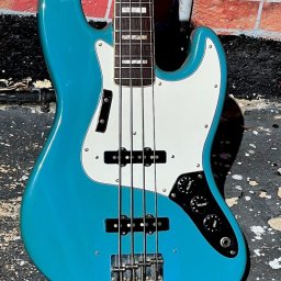 1980 Fender Jazz Bass International Color