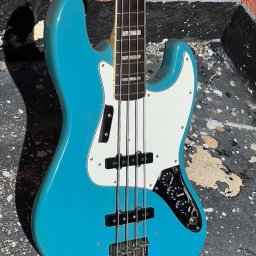 1980 Fender Jazz Bass International Color