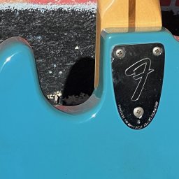 1980 Fender Jazz Bass International Color