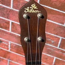 1925 Gibson UB-1 Sopranino Banjo Uke