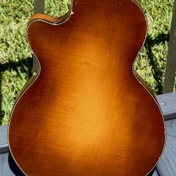 1956 Hofner model 127 Club 50