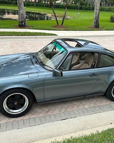 1985 Porsche 911 Carrera 3.2 Coupe