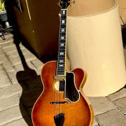 1982 Benedetto 16″ Oval Hole Custom Archtop