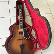 1982 Benedetto 16″ Oval Hole Custom Archtop