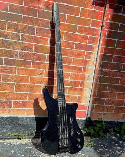 1993 Kubicki Factor Bass