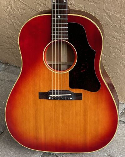 1960 Gibson J-45