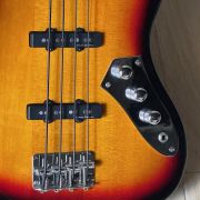 2006 Squier by Fender Jazz Bass “Jaco” Fretless Reissue