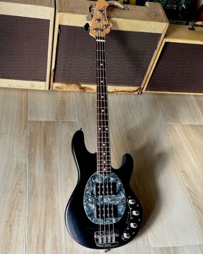 2005 Music Man Stingray 4 HH Bass