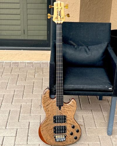 1986 Wal Mk. I Fretless Bass