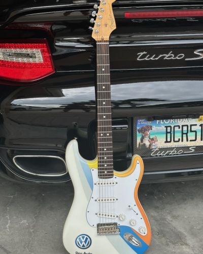 2012 Fender Stratocaster VW “Das Auto”