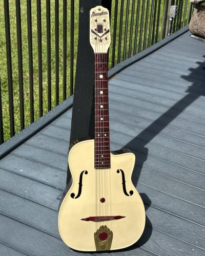 1954 Maccaferri G30 Archtop