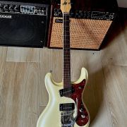 2004 Mosrite V-65 Ventures model ’65 Reissue