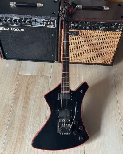 1985 Washburn A-20V BBR