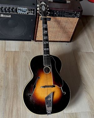 1940 Majestic Aristocrat Archtop