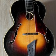 1940 Majestic Aristocrat Archtop