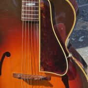 1941 Gibson L-4