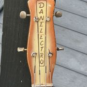 1958 Danelectro Longhorn 4-string Bass